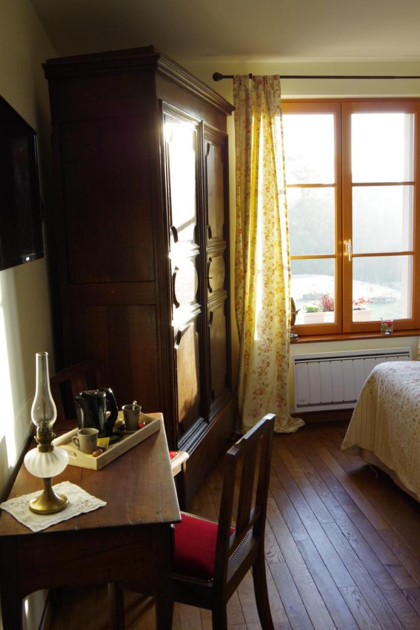 Le Manoir Des Aromes Hotell Brugny-Vaudancourt Exteriör bild