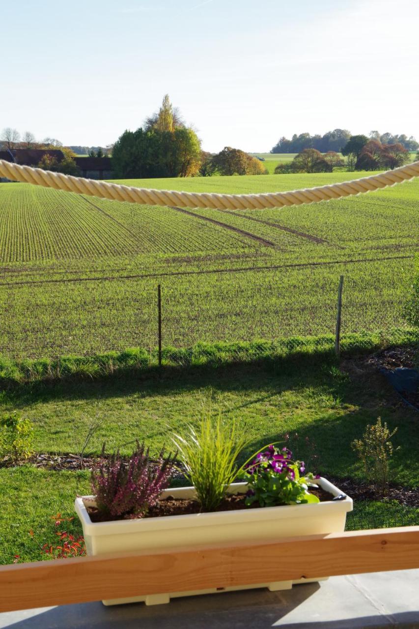 Le Manoir Des Aromes Hotell Brugny-Vaudancourt Exteriör bild